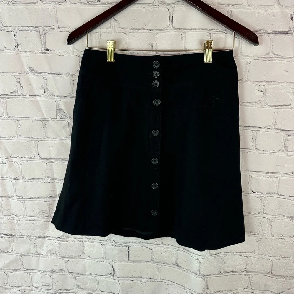 Banana Republic Black Skater A-line button front Skirt sz 0P